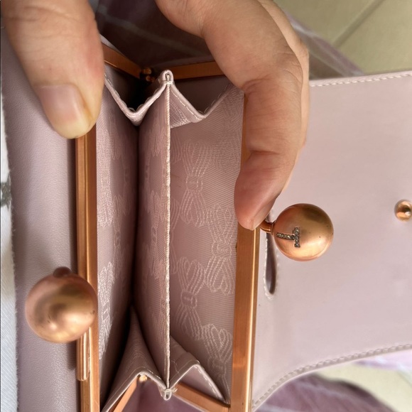 Ted baker wallet - Picture 6 of 10